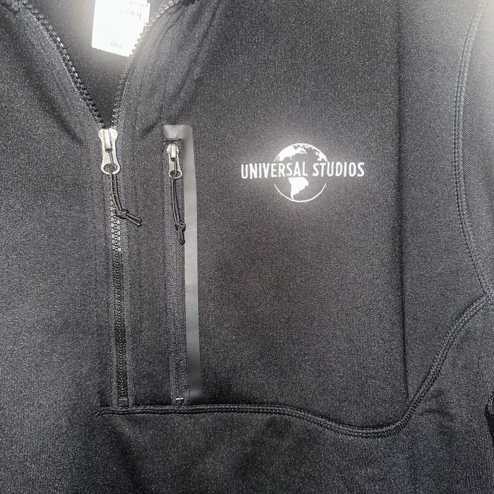 Universal Studios Black Quarter-Zip Sweatshirt Mens Size XXL Zipper Pockets Soft - Picture 5 of 7